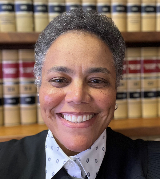 Headshot of Justice Kelli Evans '94.