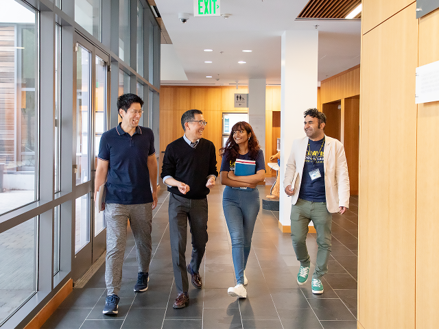 International Students explore King Hall