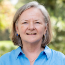 Professor Lisa Pruitt headshot photo.